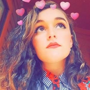 Meet your Posher, Valyssa